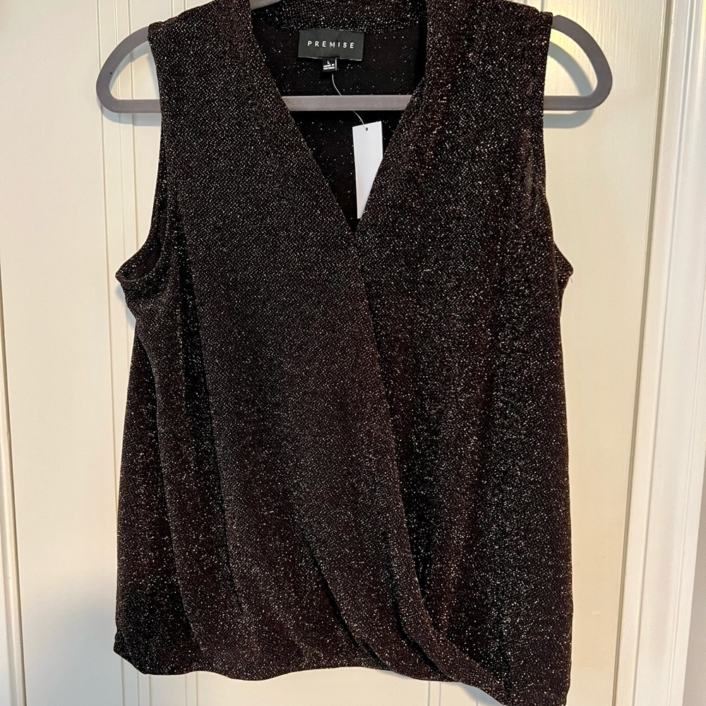 NWT front wrap sleeveless top